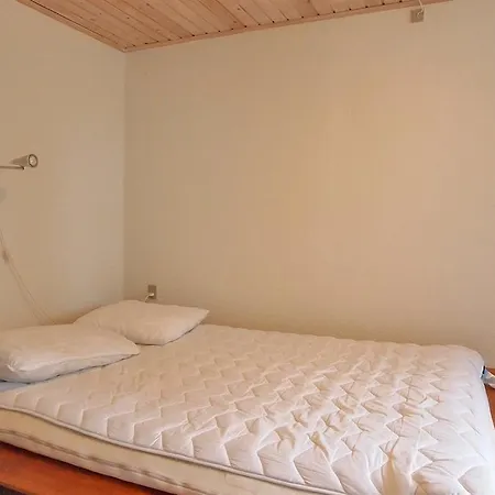 Three-bedroom Holiday Daemningen 07 Tatil Evi