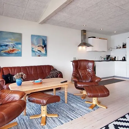 Three-bedroom Holiday Daemningen 07 Tatil Evi Fredericia