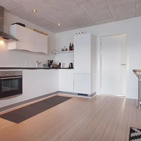Three-bedroom Holiday Daemningen 07 Tatil Evi